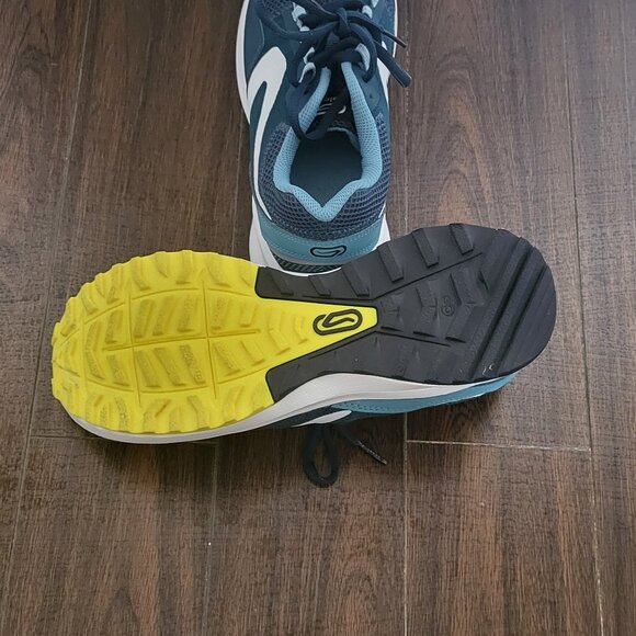 Men’s Kalenji Sneakers — Brand New, Never Worn. - Picture 3 of 4